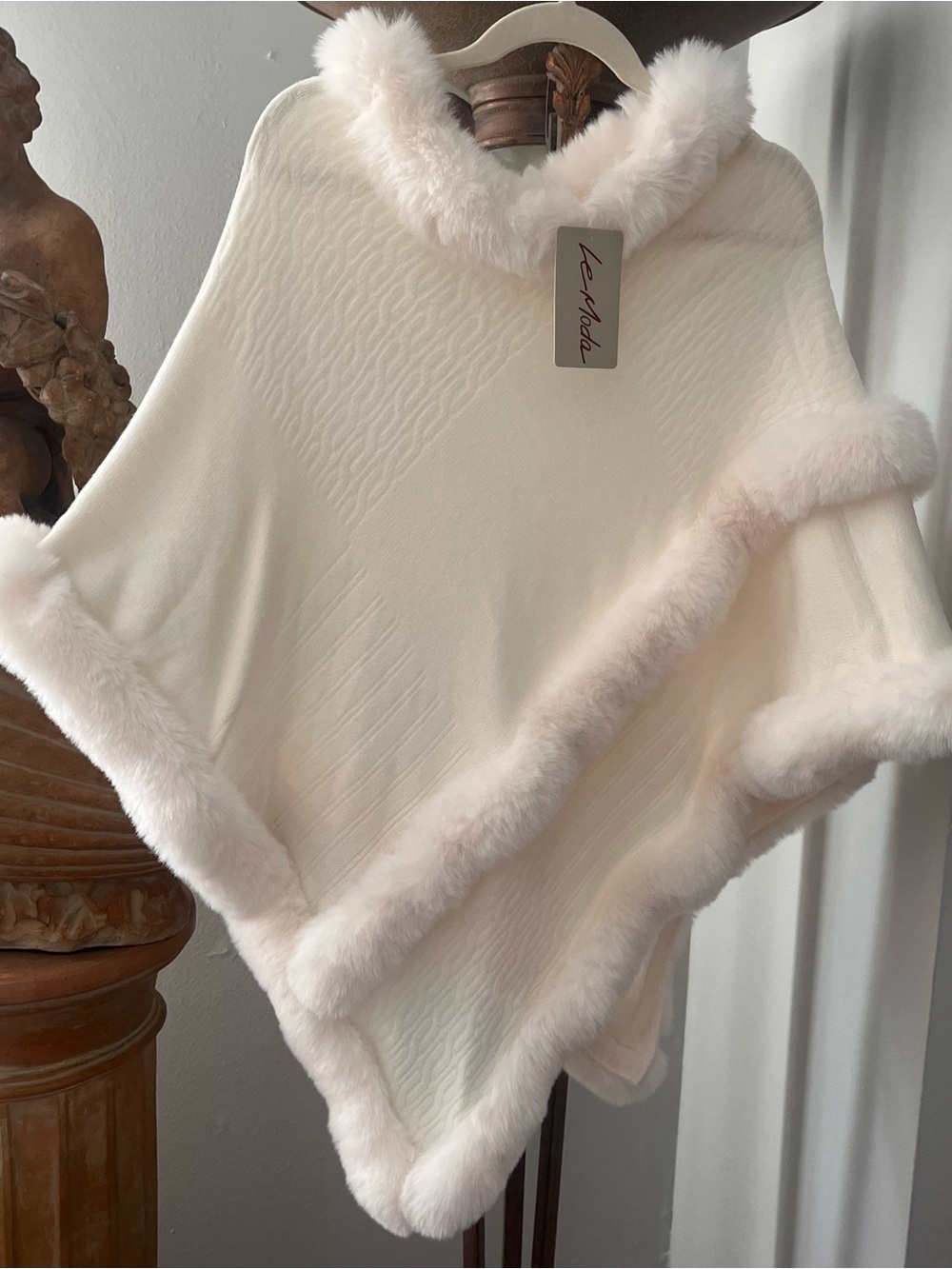 Moda Ivory Faux-Fur Trim Poncho